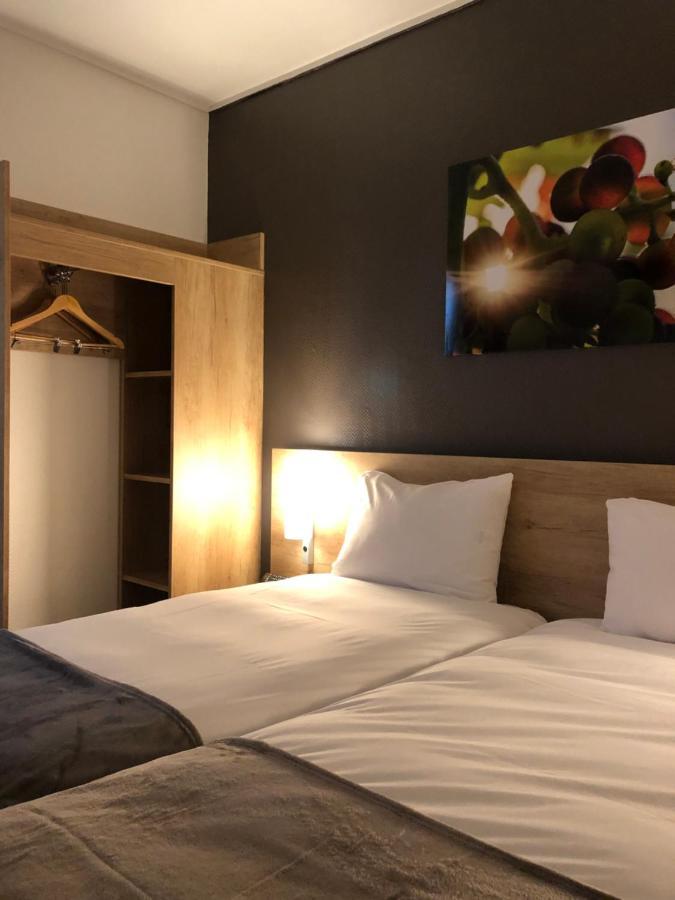 Hotel Wood Inn Bordeaux Aeroport Mérignac Exteriör bild
