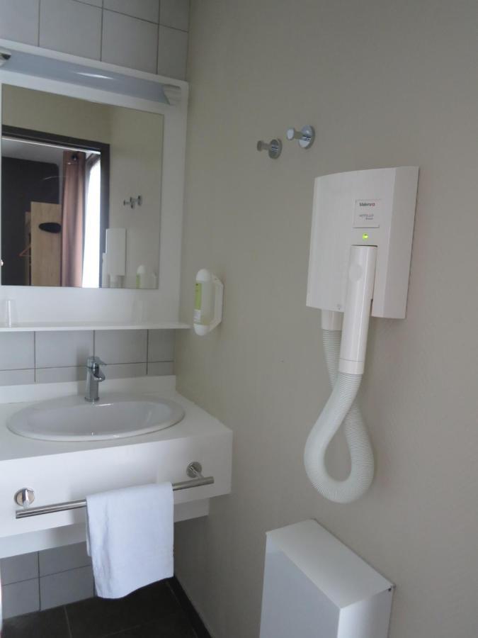 Hotel Wood Inn Bordeaux Aeroport Mérignac Exteriör bild
