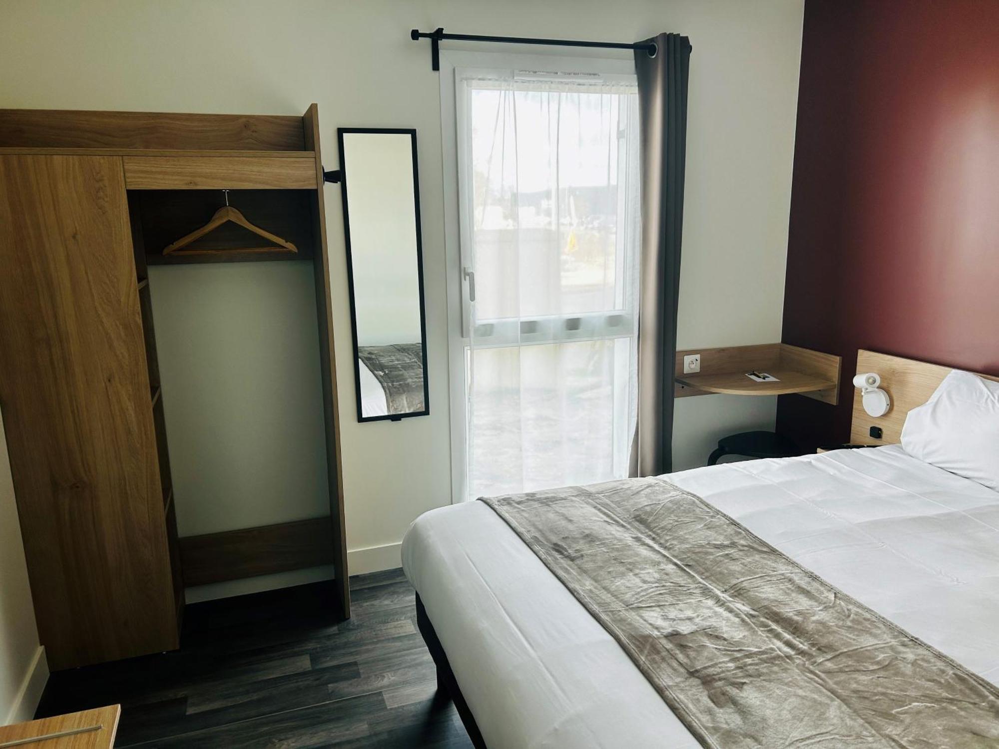 Hotel Wood Inn Bordeaux Aeroport Mérignac Exteriör bild