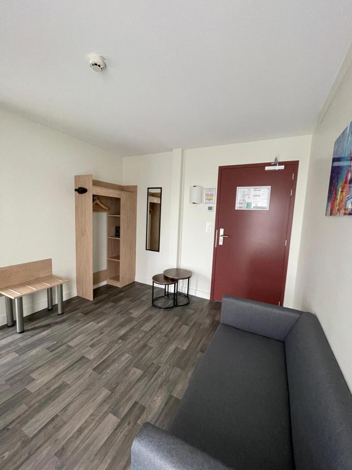 Hotel Wood Inn Bordeaux Aeroport Mérignac Exteriör bild